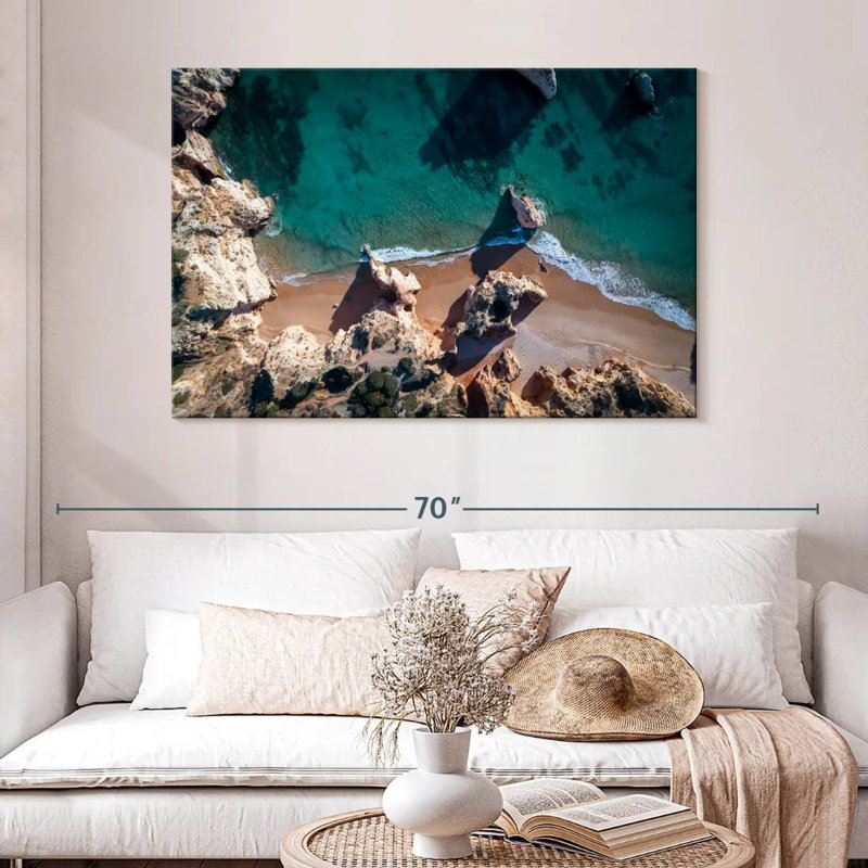 Prainha Beach Cliffs