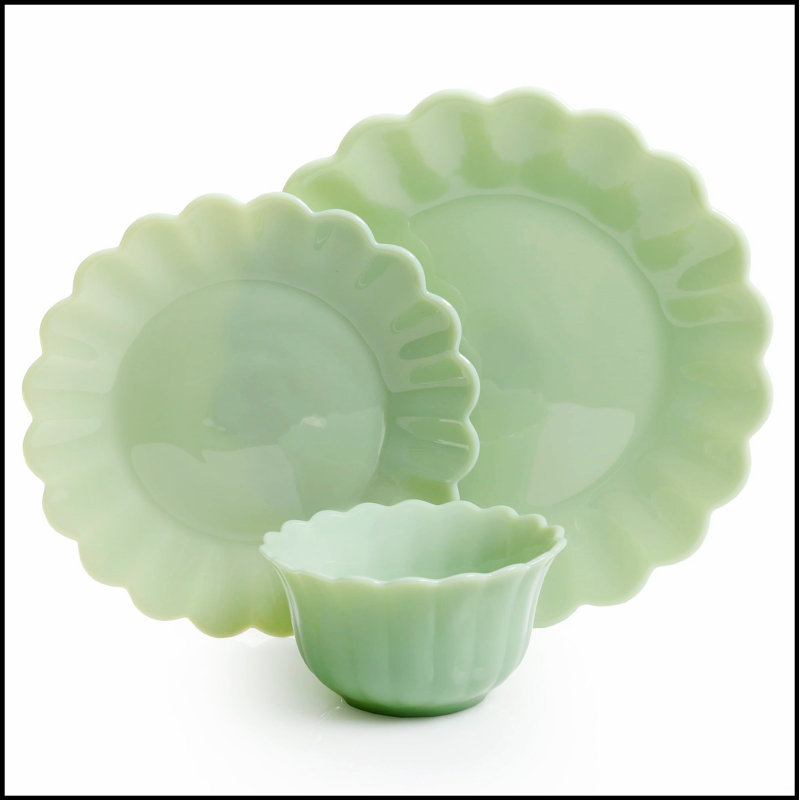 Service de vaisselle 3 pièces en verre de jade Timeless Beauty, bords festonnés de style rétro, durable et lavable au lave-vaisselle