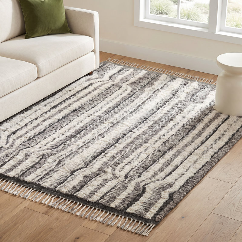 Benjamin Abstract Indoor Rug, Rectangle 2' x 3'