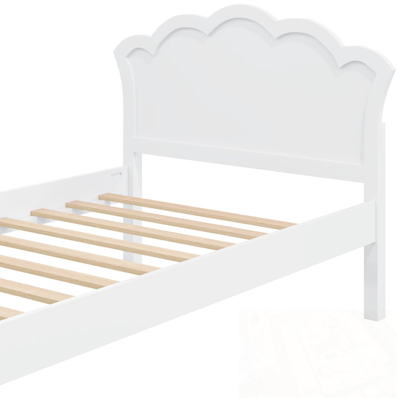 Lit plateforme simple en bois avec tête de lit
