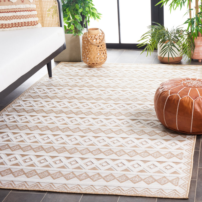 Kenenth Performance Geometric Indoor/Outdoor Area Rug, Rectangle 5'1" x 7'6"
