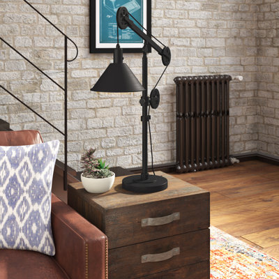Descartes Metal Lamp