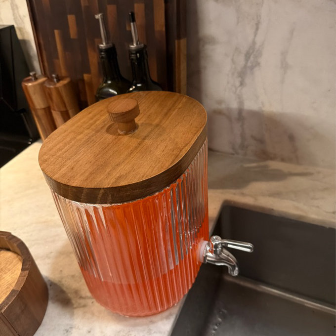 Naples Beverage Dispenser With Wooden Lid & Base 1.5 Gal