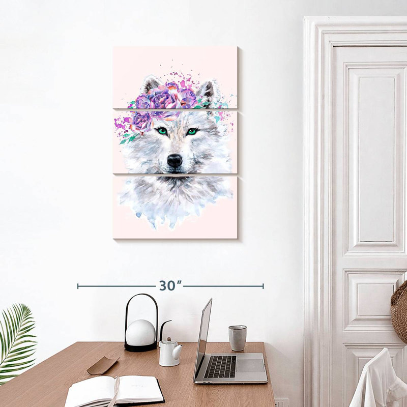 Brampt Floral Wolf, 32" H x 20" W