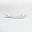 Bol blanc moderne Ashrita Ruffled Feathers