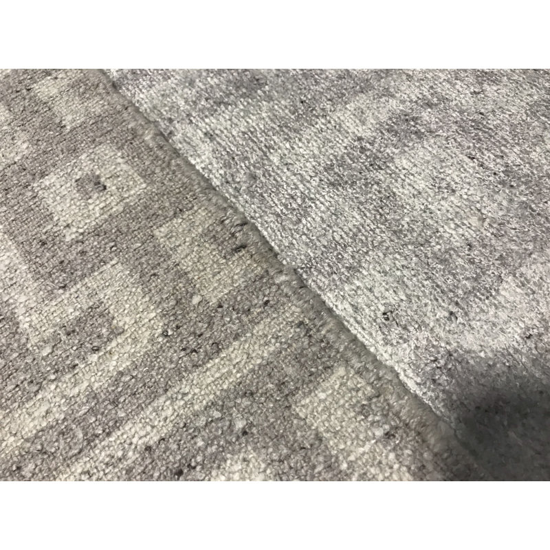 Hand-Knotted High-Quality Beige Area Rug
