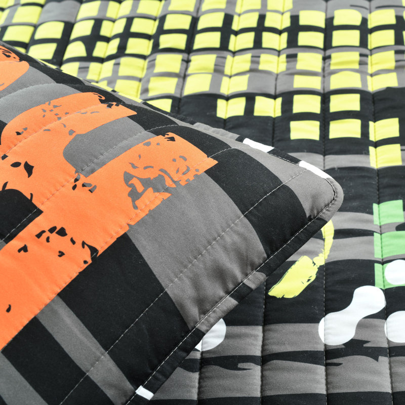 Microfiber Reversible 4 Piece Quilt Set