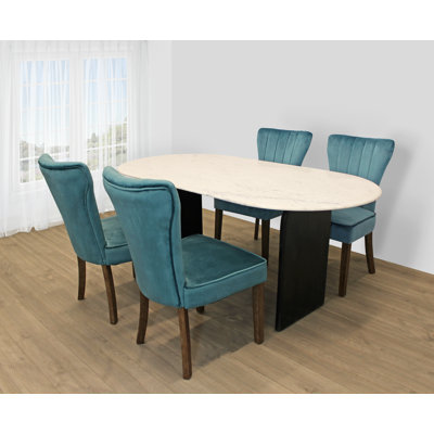 Ensemble repas pour 4 personnes Aryhanna