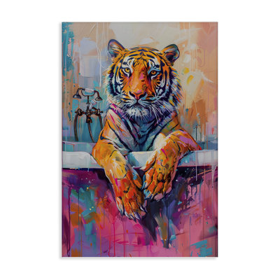 «Bathing Tiger» dans une toile de baignoire brillante, design par LSR Design Studio