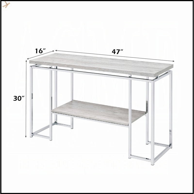 Table de canapé moderne et moderne avec plateau en chêne naturel et structure en chrome, parfaite pour un décor de salon élégant et une surface supplémentaire.