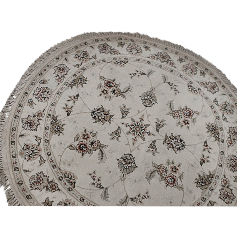 Hand Knotted Area Rug in Ivory