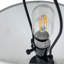 Lampe de table en verre blanc et gris 14 x 14 x 23 po