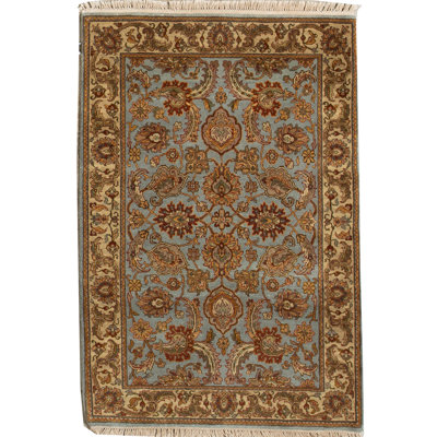 Tapis bleu et crème noué à la main de haute qualité