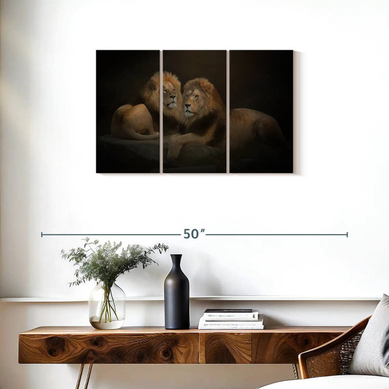 Twin Lions, 20" H x 33" W