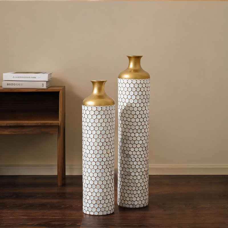 Vases et bocaux combinant décor de salon et cadre en métal avec 5,9