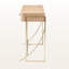 Console à deux tiroirs en bois brun avec accents dorés, H 29,33 po x l 42,33 po x P 15,93 po