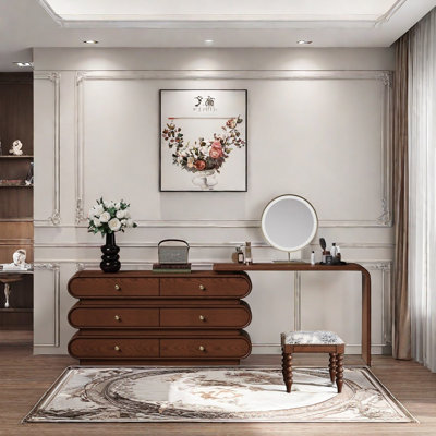 Commode en bois massif de style rétro