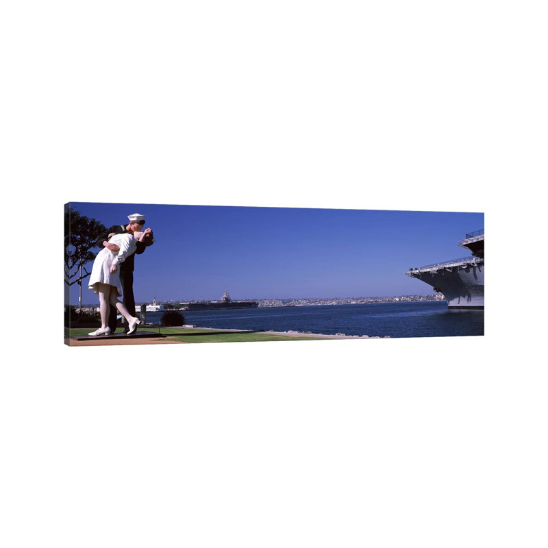 Embracing Peace Statue - Wrapped Canvas Panoramic Print, 30.48 cm H x 91.44 cm W x 1.91 cm D