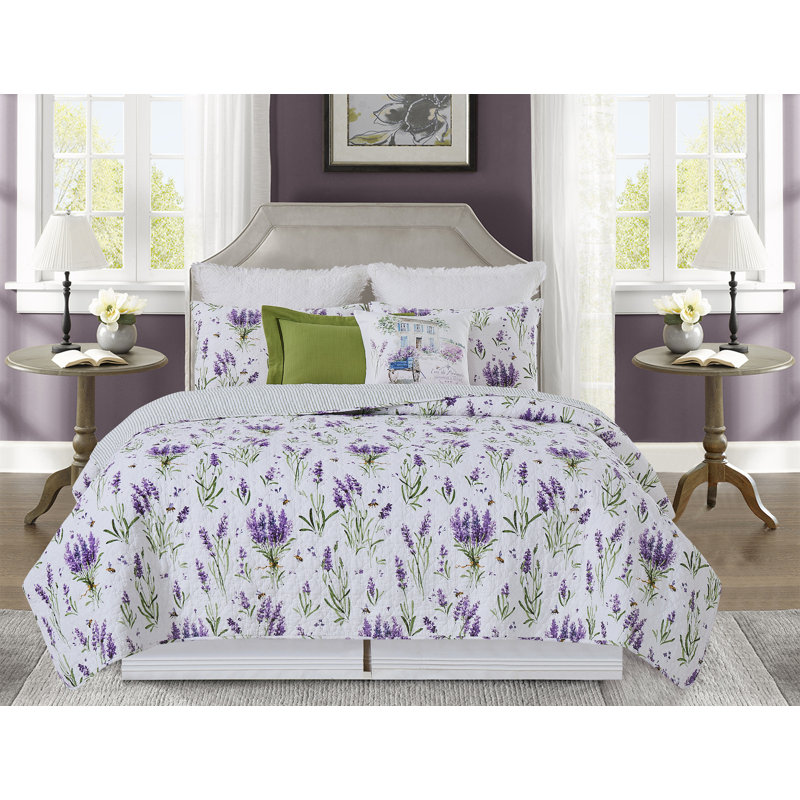 Lavender Fields Quilt Set, Queen Quilt + 2 Standard Shams