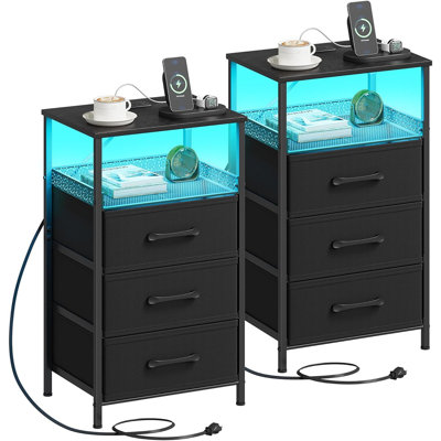 Ensemble de 2 tables de chevet avec station de charge, tables de chevet à 3 tiroirs avec lumières DEL, tables de bout / d'appoint avec prises et ports USB, tables de chevet à tablette ouverte pour la chambre à coucher, noir