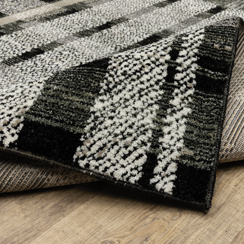 Torge Geometric Indoor Rug, Runner 2'3" x 8'
