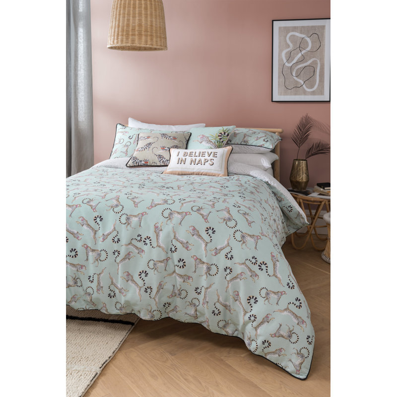 Square Cushion