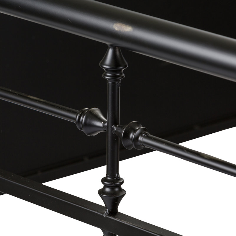 Edmund Daybed, Black