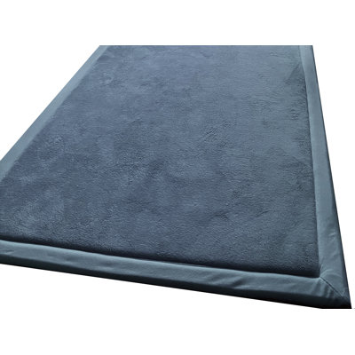 Chrisholm Indoor Rug