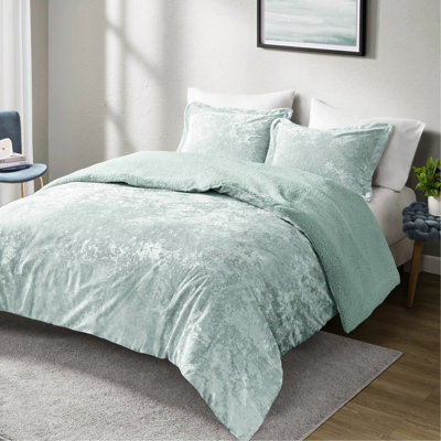 Full/Queen 3 Pcs Crushed Velvet Reversible Comforter In Shade, And - Filling Of Colour,