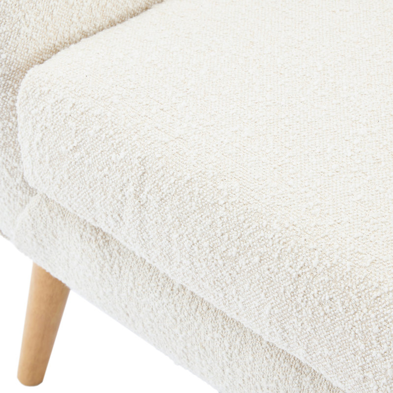 ACCENT CHAIR