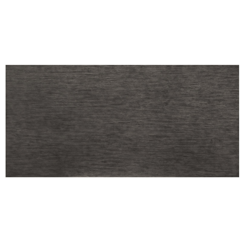 Table rectangulaire à hauteur de comptoir avec tablettes - mobilier en bois moderne gris pour la finition de chalet de style contemporain