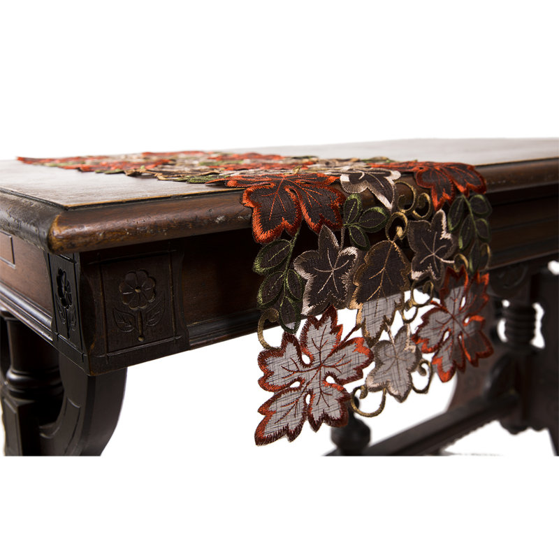Amryis Embroidered Cutwork Mini Fall Table Runner