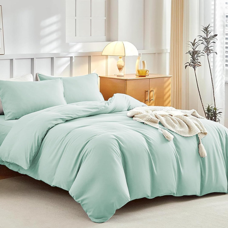 Microfiber Solid Colour Duvet Cover Set, Single Duvet Cover + 2 Additional Pieces, Mid Green
