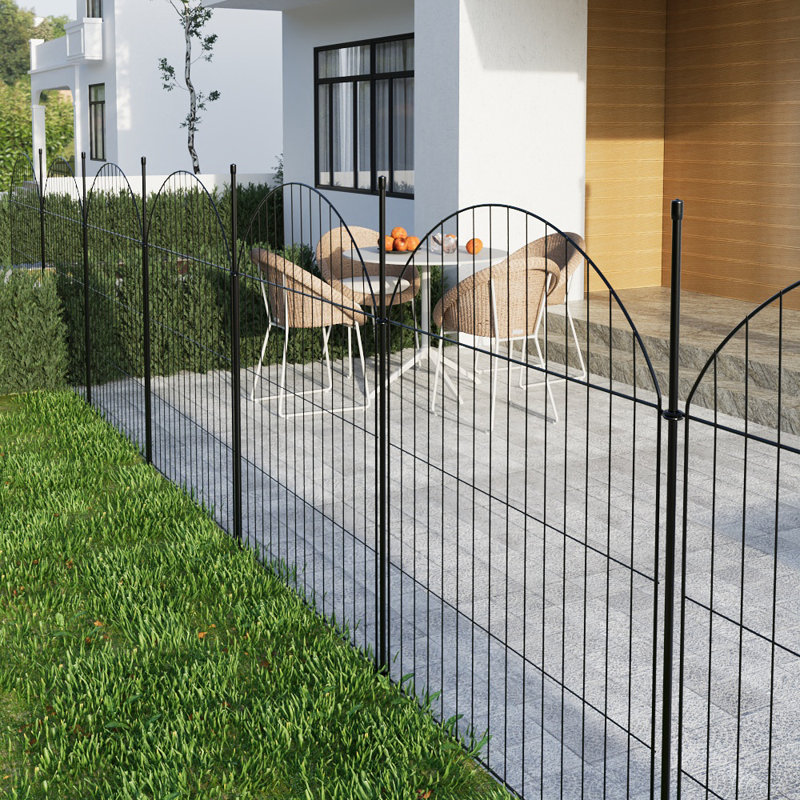 81 cm H x 70 cm W Border Fencing