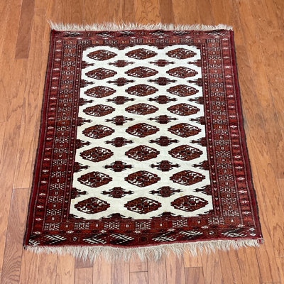  Handmade Turkoman Wool Rug