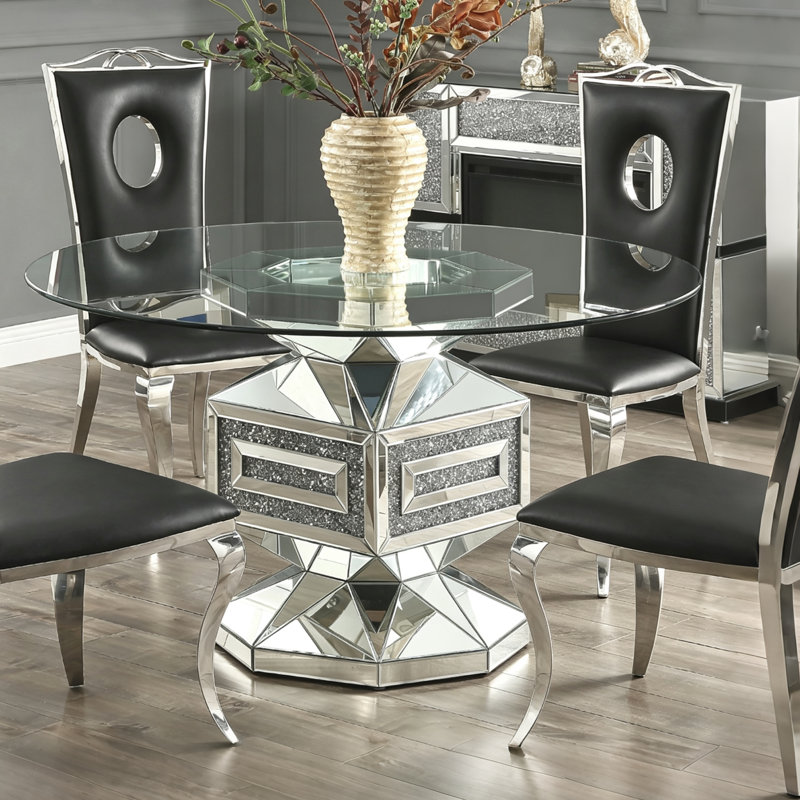 Table de salle à manger Noralie 132 cm – Plateau en verre transparent, piètement en miroir à facettes en forme de diamant et incrustations de faux diamants – Pièce maîtresse moderne et luxueuse pour votre salle à manger