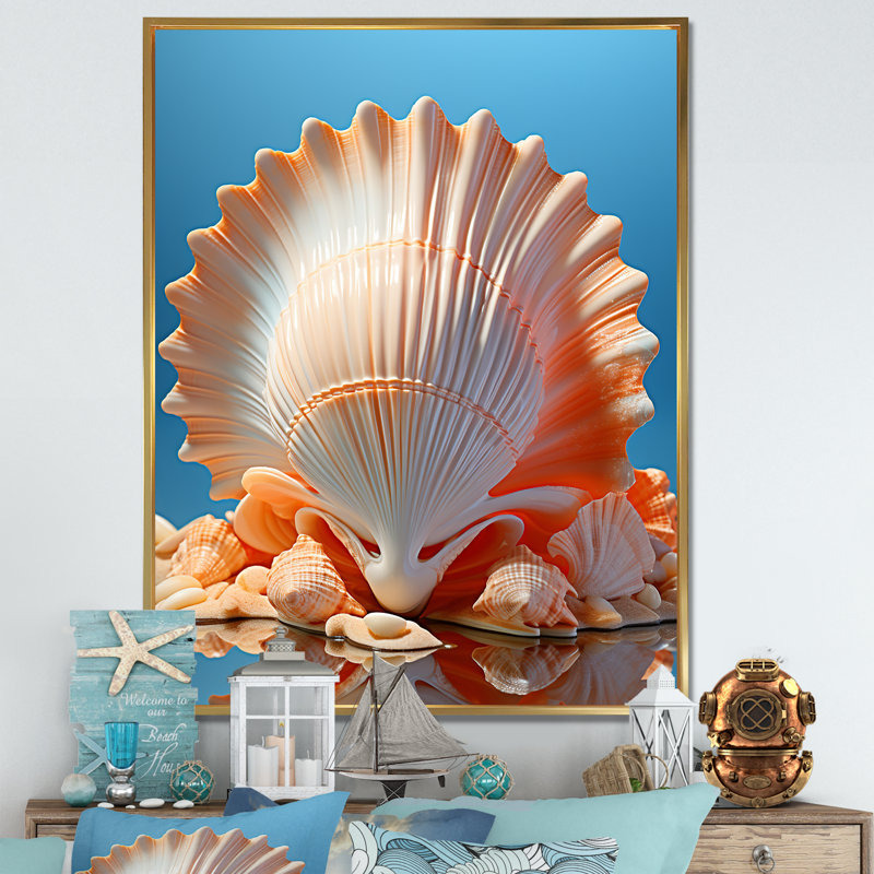 Coquilles opulentes symboliques sur toile, Cadre flottant doré, H 44 po x l 34 po x P 1,5 po