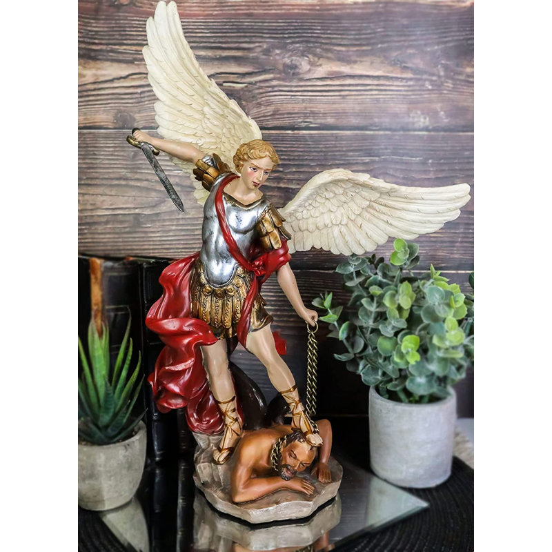 Bundella People Figurines & Sculptures