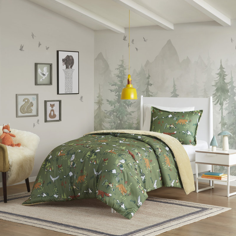 Heath Forest Animals Plush Reversible Comforter Set, Full/Double Comforter + 2 Standard Shams