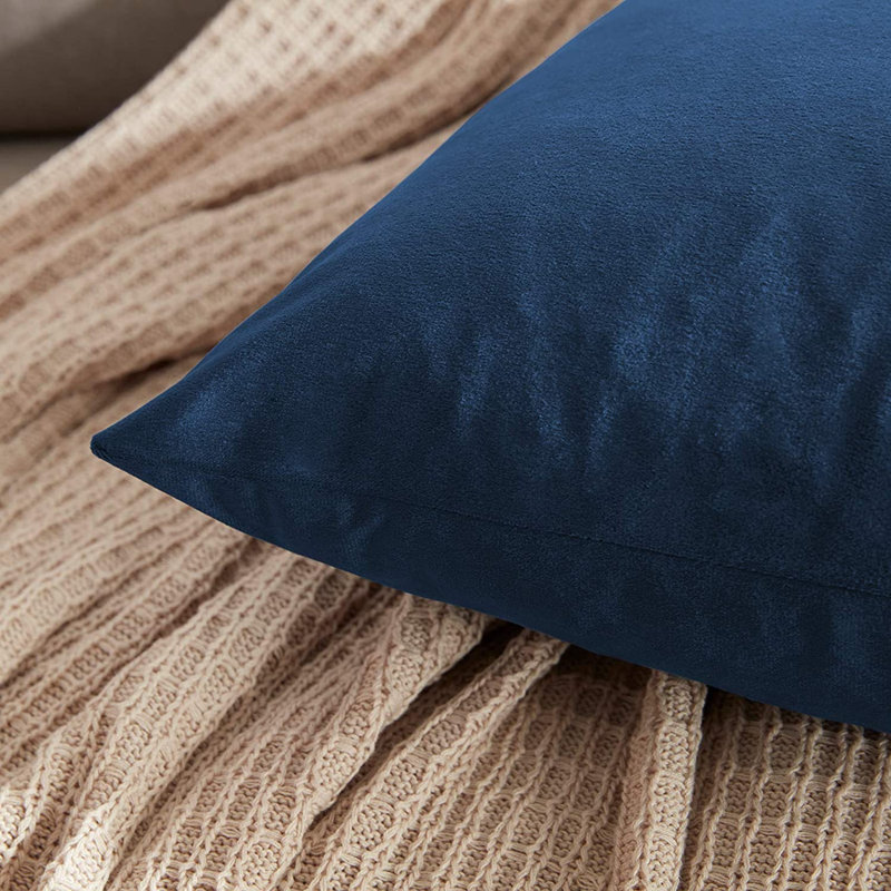 Housse de coussin en velours uni, H 24 po x l 24 po, Bleu encre