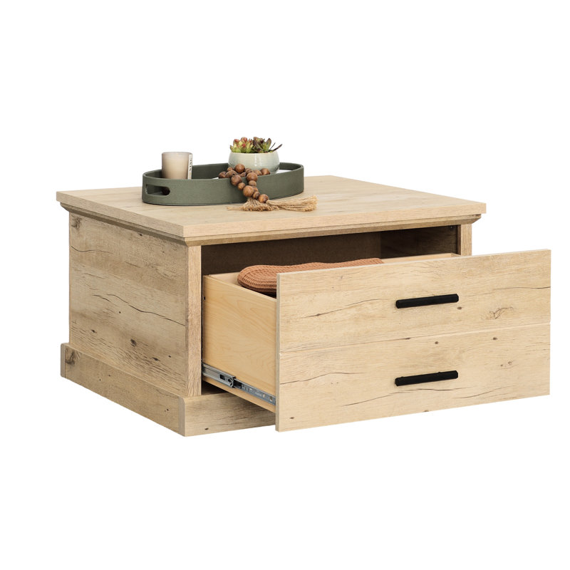 Table basse en brun avec un grand tiroir de rangement et une tablette ouverte pour la décoration, la conception multifonctionnelle, la structure, les dimensions compactes et la conception spacieuse