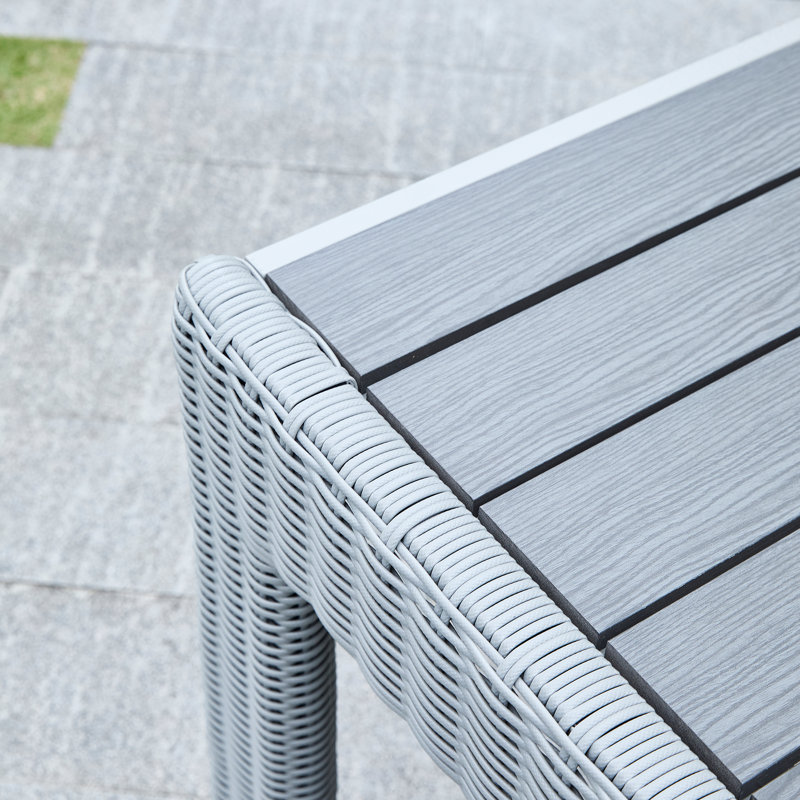 Table de salle à manger rectangulaire de 60 po de large avec pieds en rotin, Gris