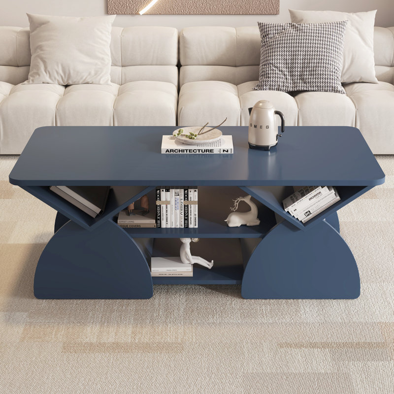 Table basse rectangulaire moderne bleue avec coins arrondis, tablettes de rangement ouvertes et cadre robuste - Table à conception géométrique facile à assembler pour le salon ou la salle de réception 