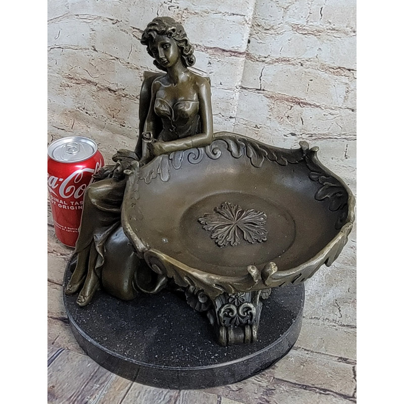 Figurine Art Noveau