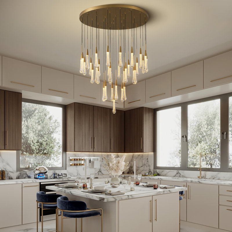Longs lustres dorés 34 lumières pour plafonds hauts, grand lustre