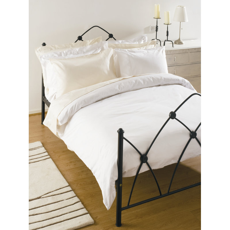 Plain Dye 200 TC Egyptian-Quality Cotton Tailored Bed Skirt, Single (3'), White