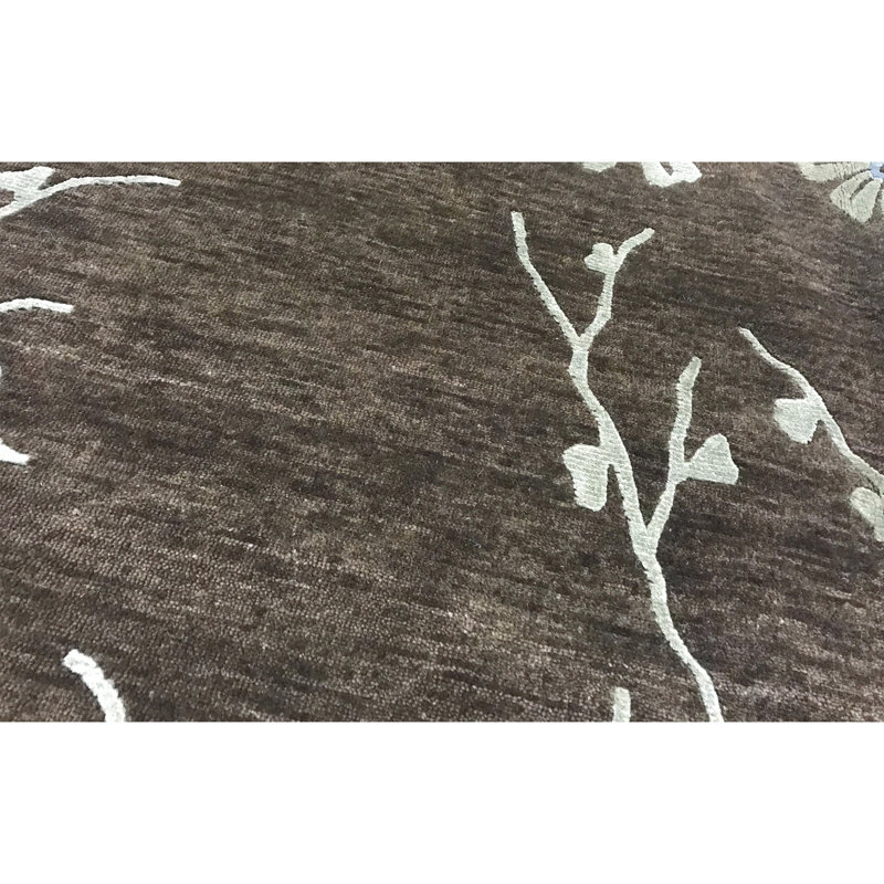 Tapis brun de haute qualité noué à la main