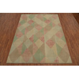 Subtle Diamond Design Rug 8x10 with Soft Earthy Tones