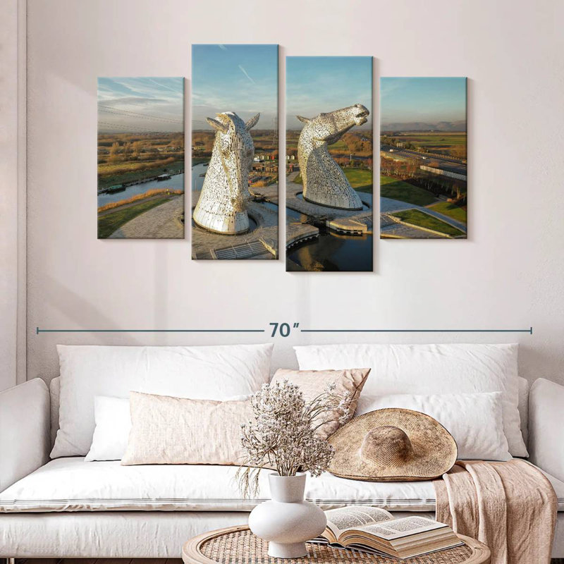 Lilie The Kelpies Monument, 32" H x 52" W