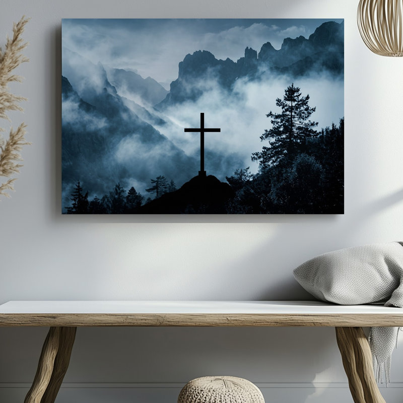 Toile, "Un paysage serein et éthéré avec une silhouette sombre proéminente", H 20 po x l 20 po